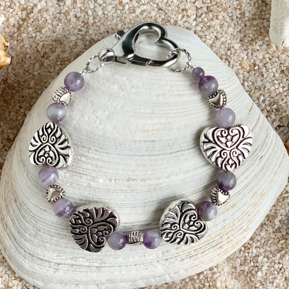 Genuine Amethyst and Heart Beaded Bracelet - Whole Heart of the Earth - Picture 5 of 5